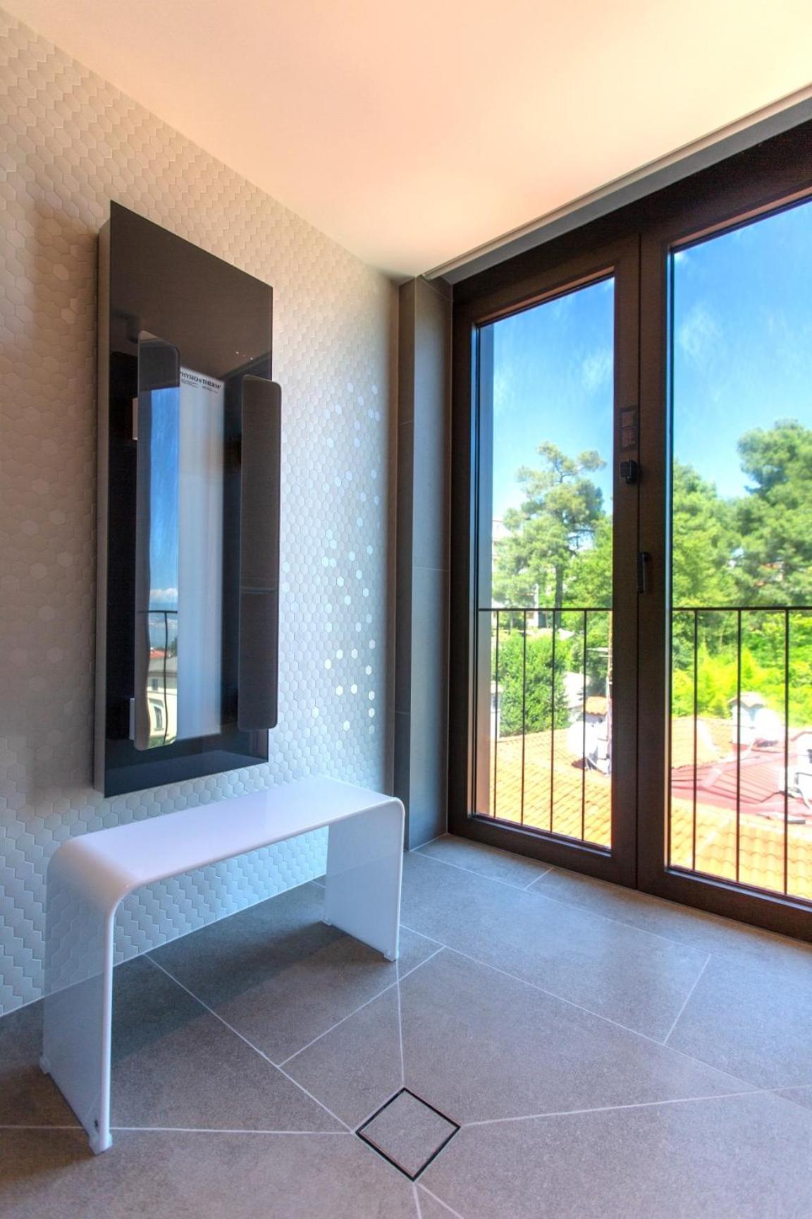 Keight Hotel Opatija, Curio Collection By Hilton Ngoại thất bức ảnh
