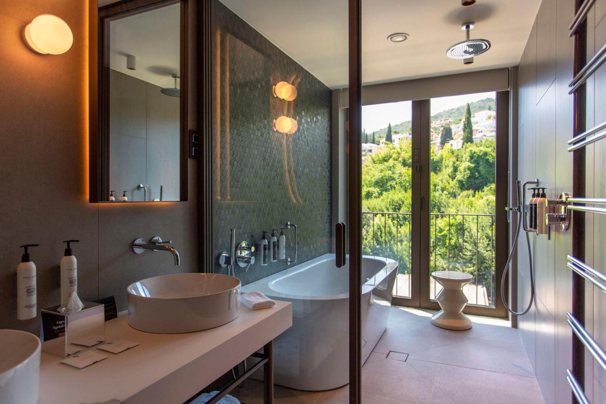 Keight Hotel Opatija, Curio Collection By Hilton Ngoại thất bức ảnh