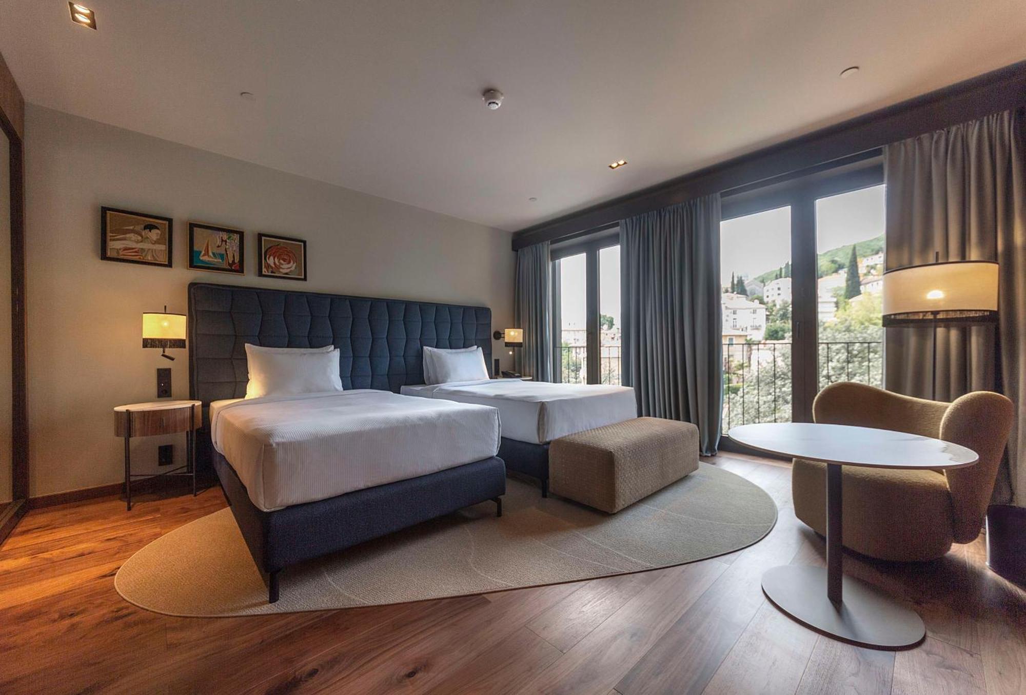 Keight Hotel Opatija, Curio Collection By Hilton Ngoại thất bức ảnh